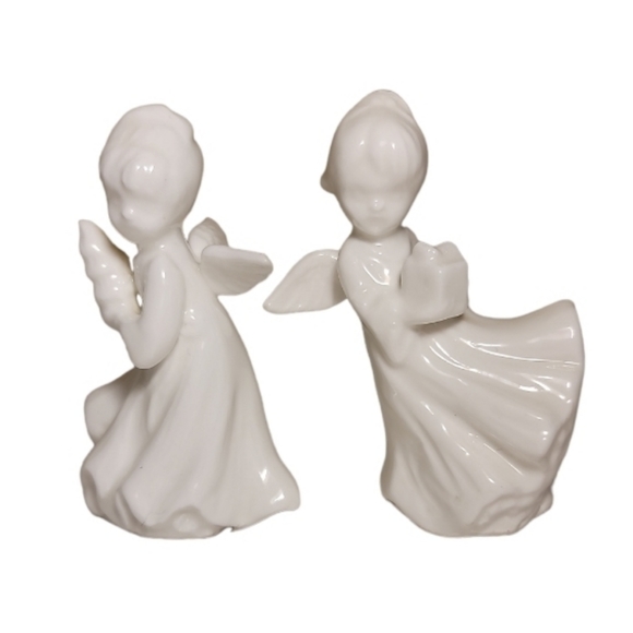 Set of 2 all white gifting angels - Picture 1 of 5